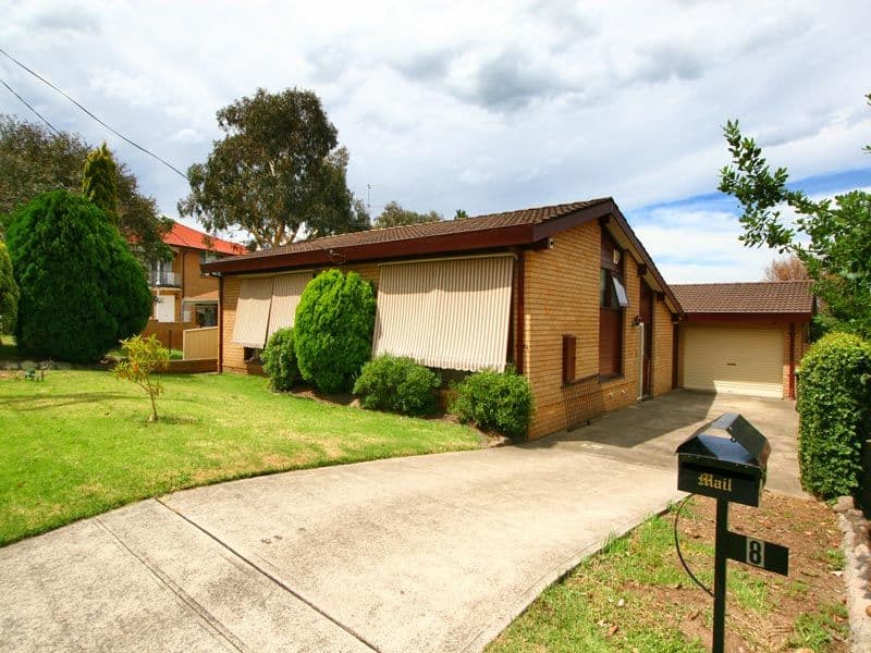 8 Fitzroy Place, BARRACK HEIGHTS NSW 2528, Barrack Heights - Thumbnail 2