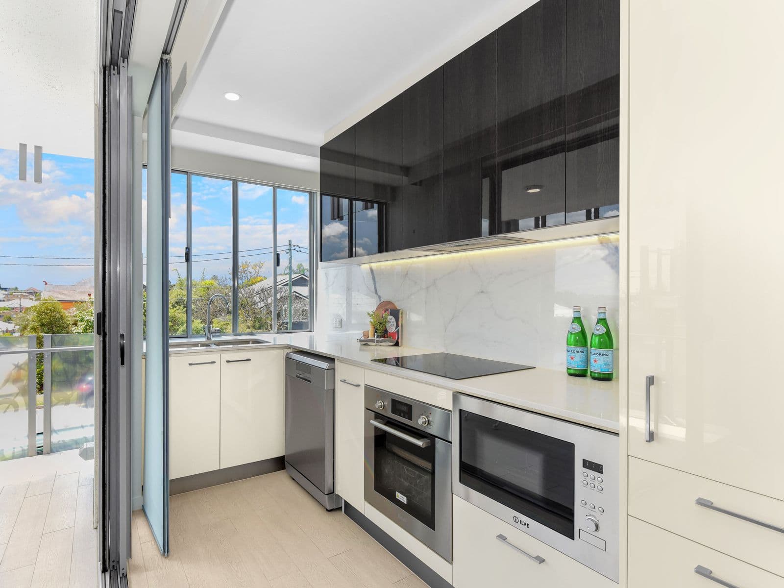 45 Shakespeare Street, Coorparoo QLD 4151, Coorparoo - Thumbnail 7