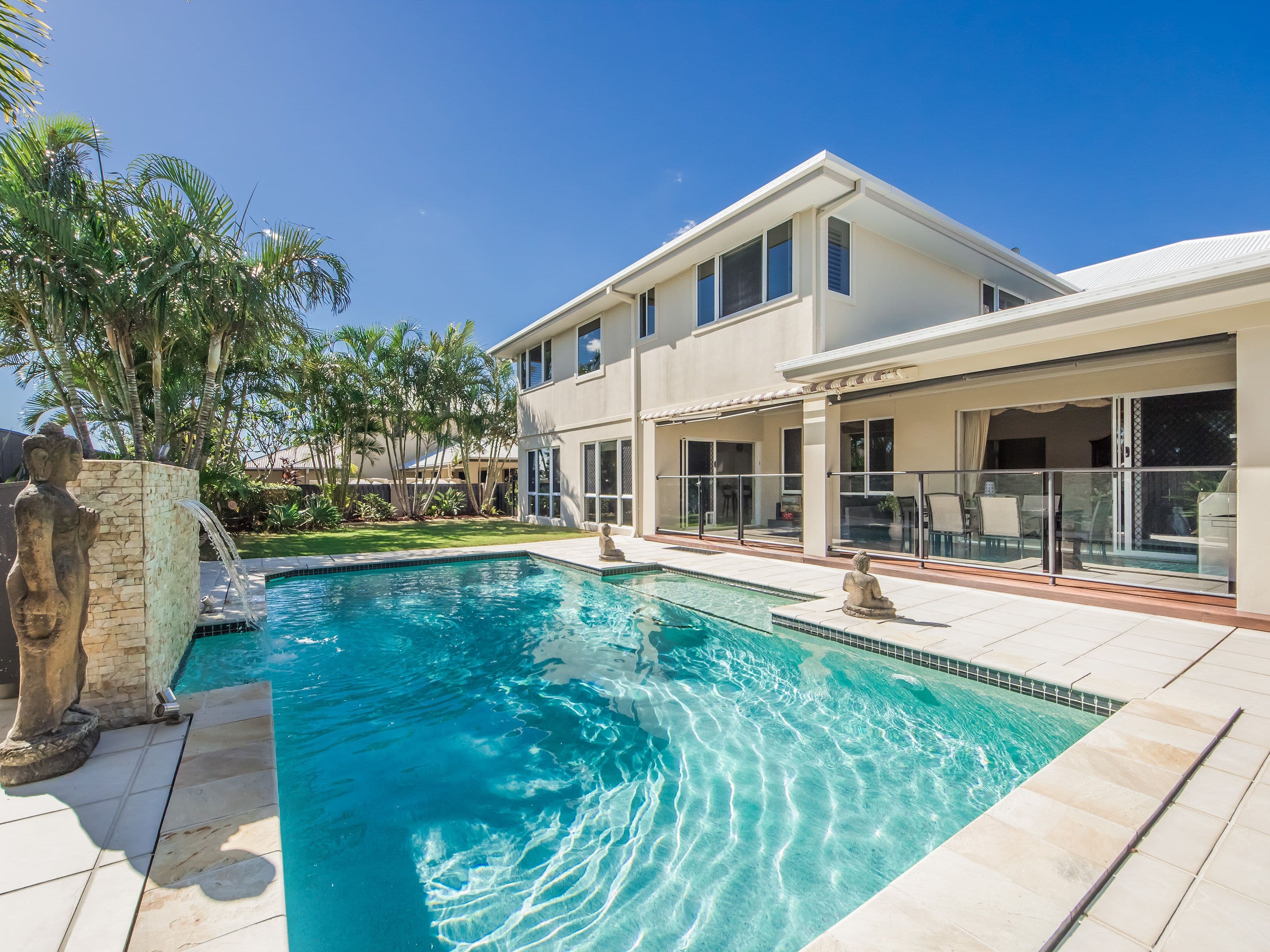 5 Zenith Crescent, Pacific Pines QLD 4211, Pacific Pines - Thumbnail 2