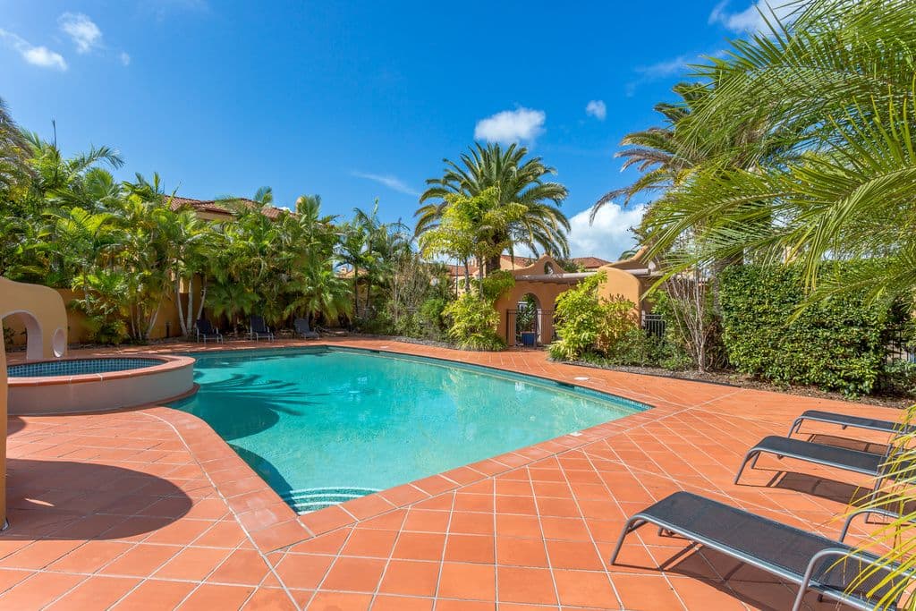 8 Woody Views Way, Robina QLD 4226, Robina - Thumbnail 6