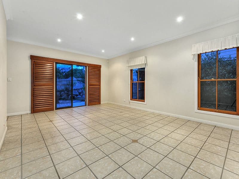 4 Jason Street, Red Hill QLD 4059, Red Hill - Thumbnail 2