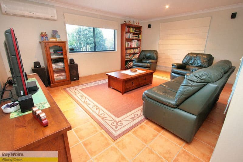 4 Heron Close, CASHMERE QLD 4500, Cashmere - Thumbnail 8