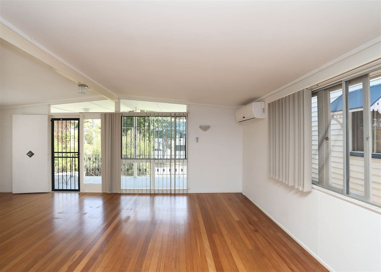 45 Wongara Street, Clayfield QLD 4011, Clayfield - Thumbnail 4