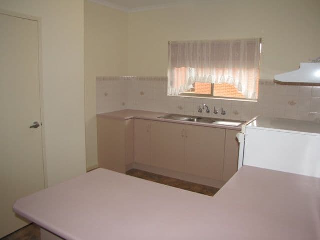 Unit 32 Bonneyview Village, BARMERA SA 5345, Barmera - Thumbnail 3