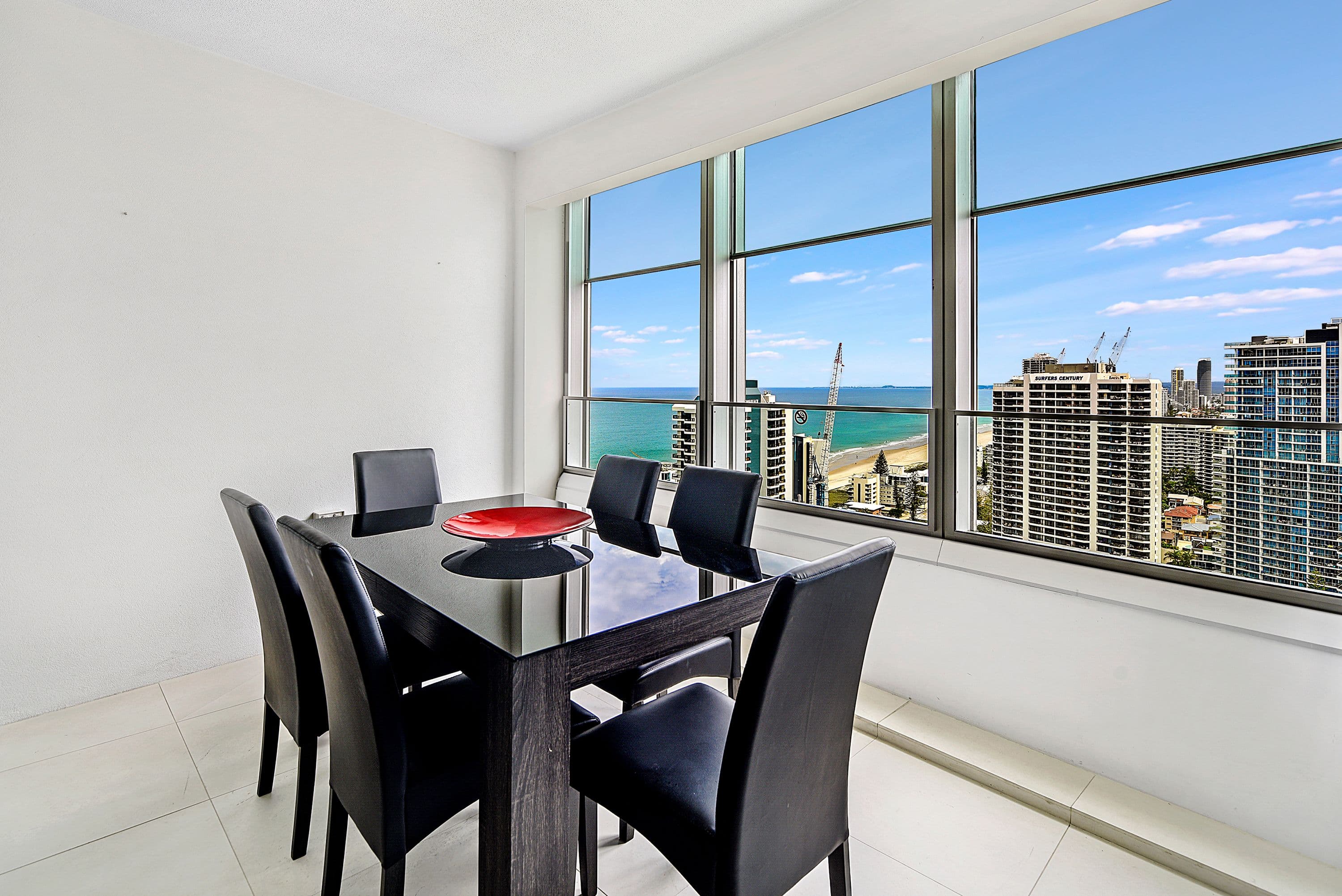 9 Hamilton Avenue, Surfers Paradise QLD 4217, Surfers Paradise - Thumbnail 7