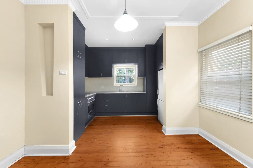 1/27a Smith Street, Wollongong - Thumbnail 2