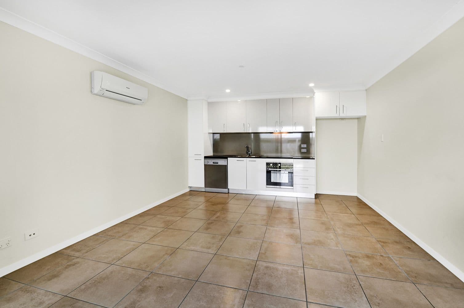 13 Firestone Avenue, Pimpama QLD 4209, Pimpama - Thumbnail 4