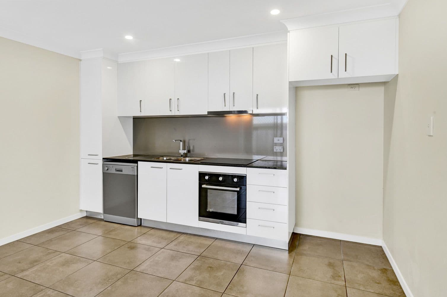 13 Firestone Avenue, Pimpama QLD 4209, Pimpama - Thumbnail 6