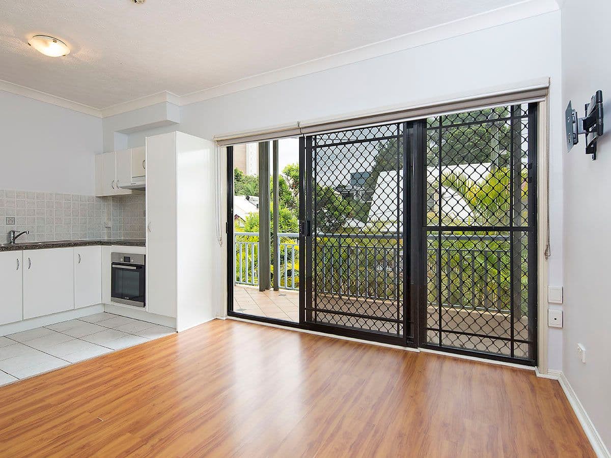 20 Terrace Street, Spring Hill QLD 4000, Spring Hill - Thumbnail 3
