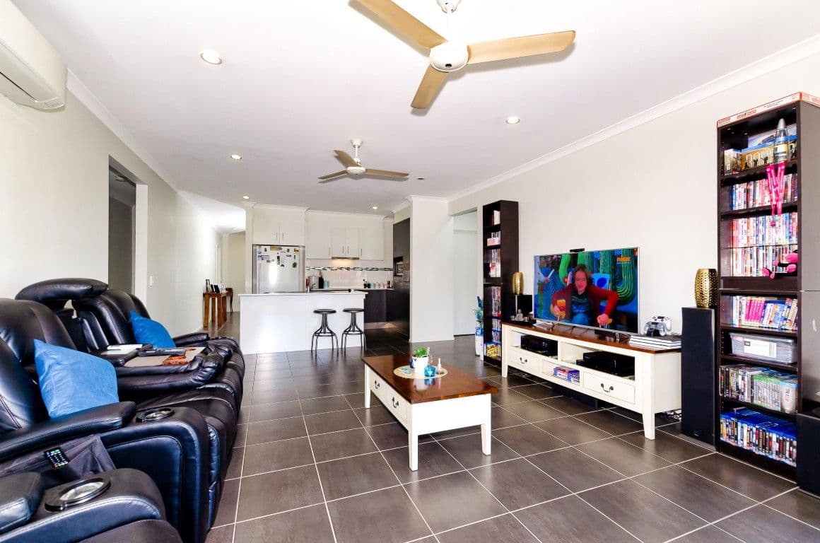 5 Clover Crescent, Boyne Island QLD 4680, Boyne Island - Thumbnail 4