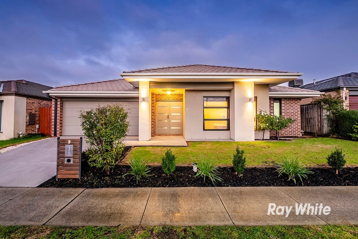 9 Livida Circuit, Lyndhurst VIC 3975, Lyndhurst - Image 1
