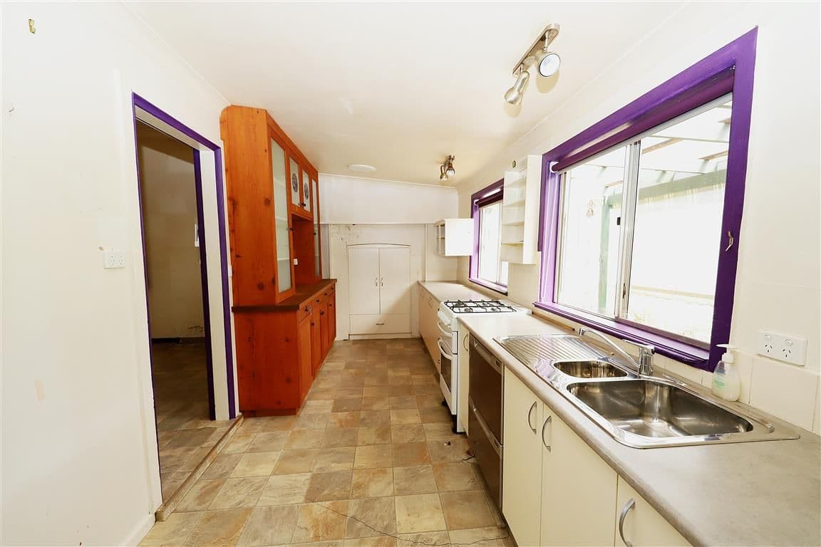 185 Capper Street, Tumut NSW 2720, Tumut - Thumbnail 3