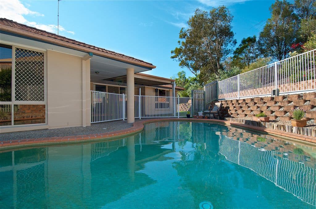 3 Crowsnest Close, Parkwood QLD 4214, Parkwood - Thumbnail 2