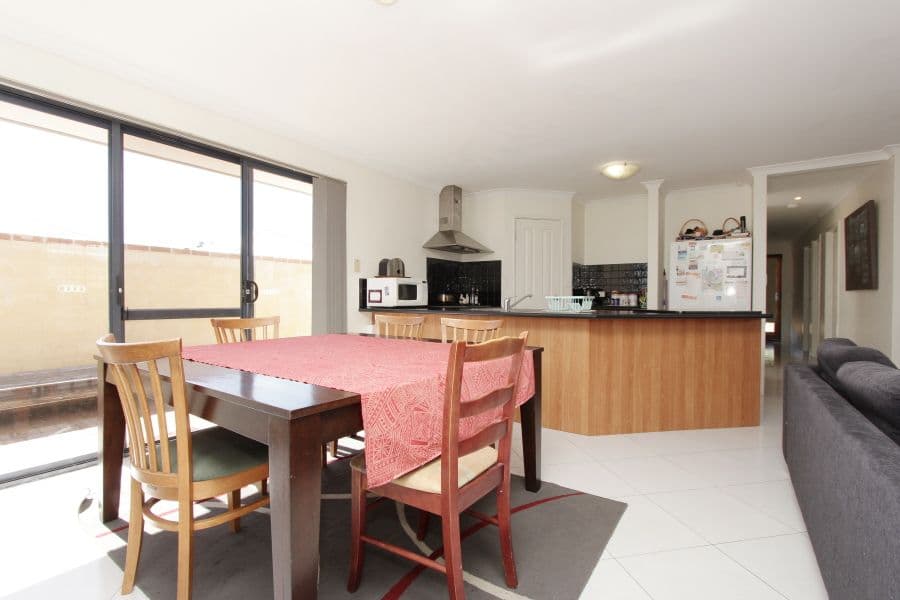 19 Strathmore Parkway, ELLENBROOK WA 6069, Ellenbrook - Thumbnail 6