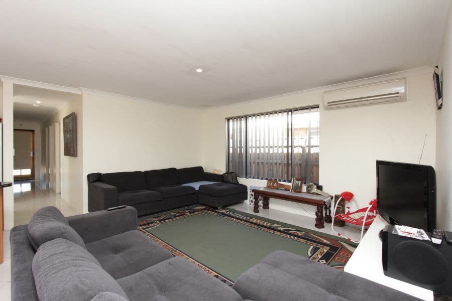 19 Strathmore Parkway, ELLENBROOK WA 6069, Ellenbrook - Thumbnail 8