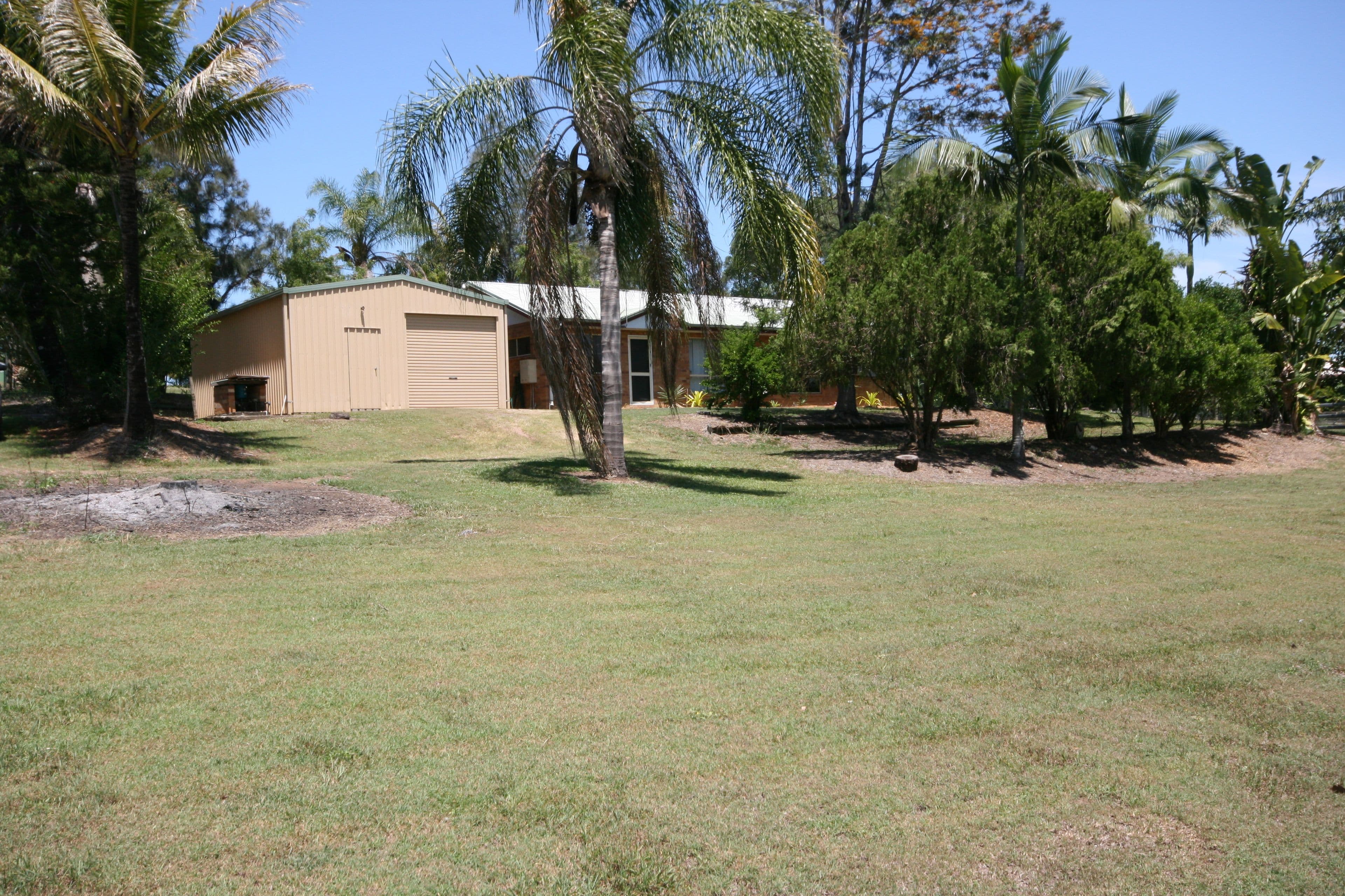 12 McKnight Road, Alligator Creek QLD 4740, Alligator Creek - Thumbnail 2