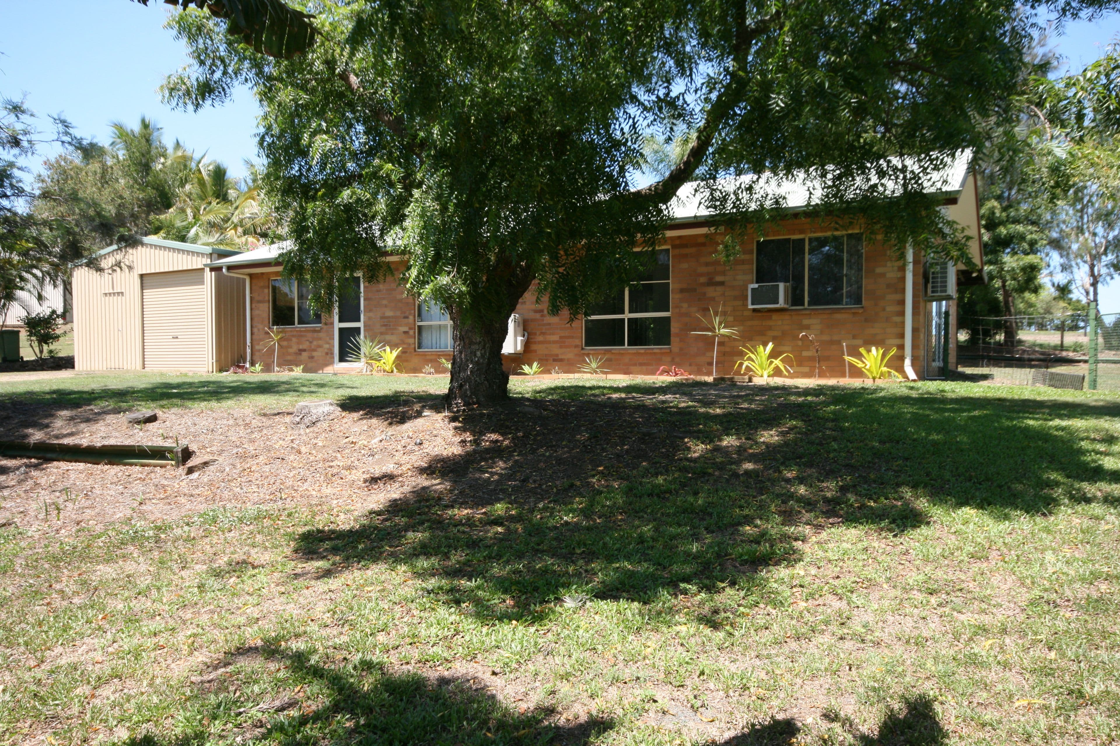 12 McKnight Road, Alligator Creek QLD 4740, Alligator Creek - Thumbnail 3