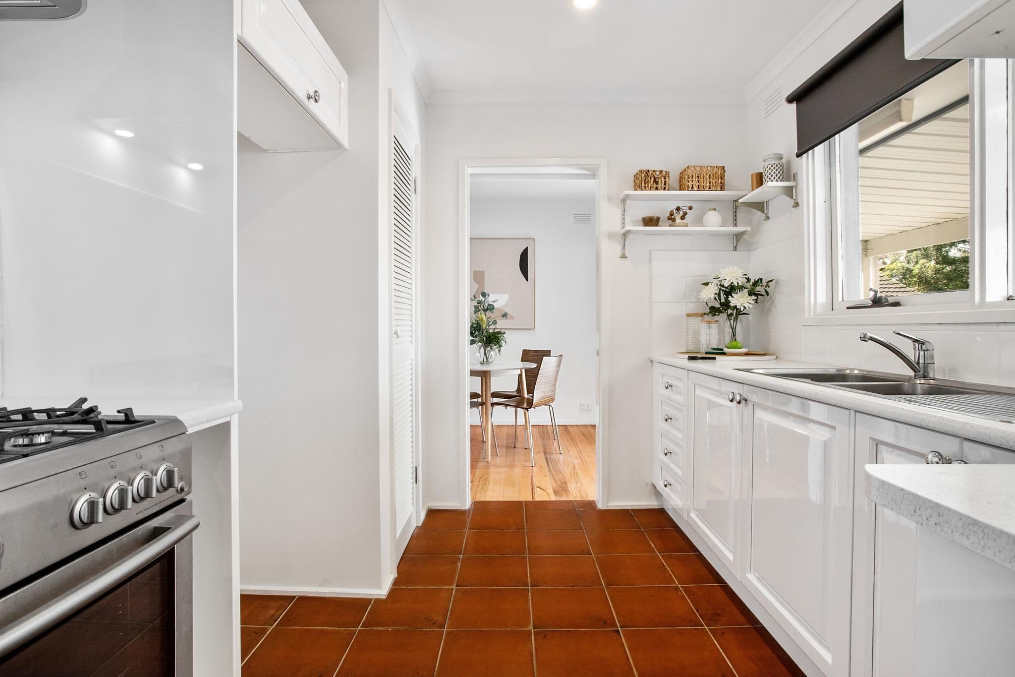 52 Hawthory Road, Kilsyth VIC 3137, Kilsyth - Thumbnail 3
