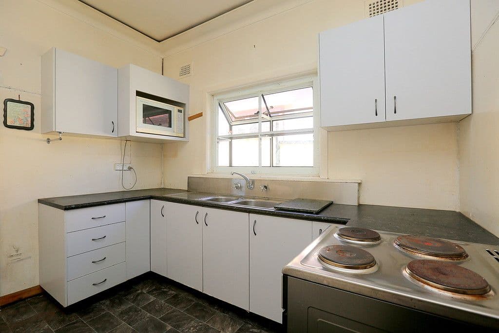 61 Avoca Street, Yagoona - Thumbnail 3