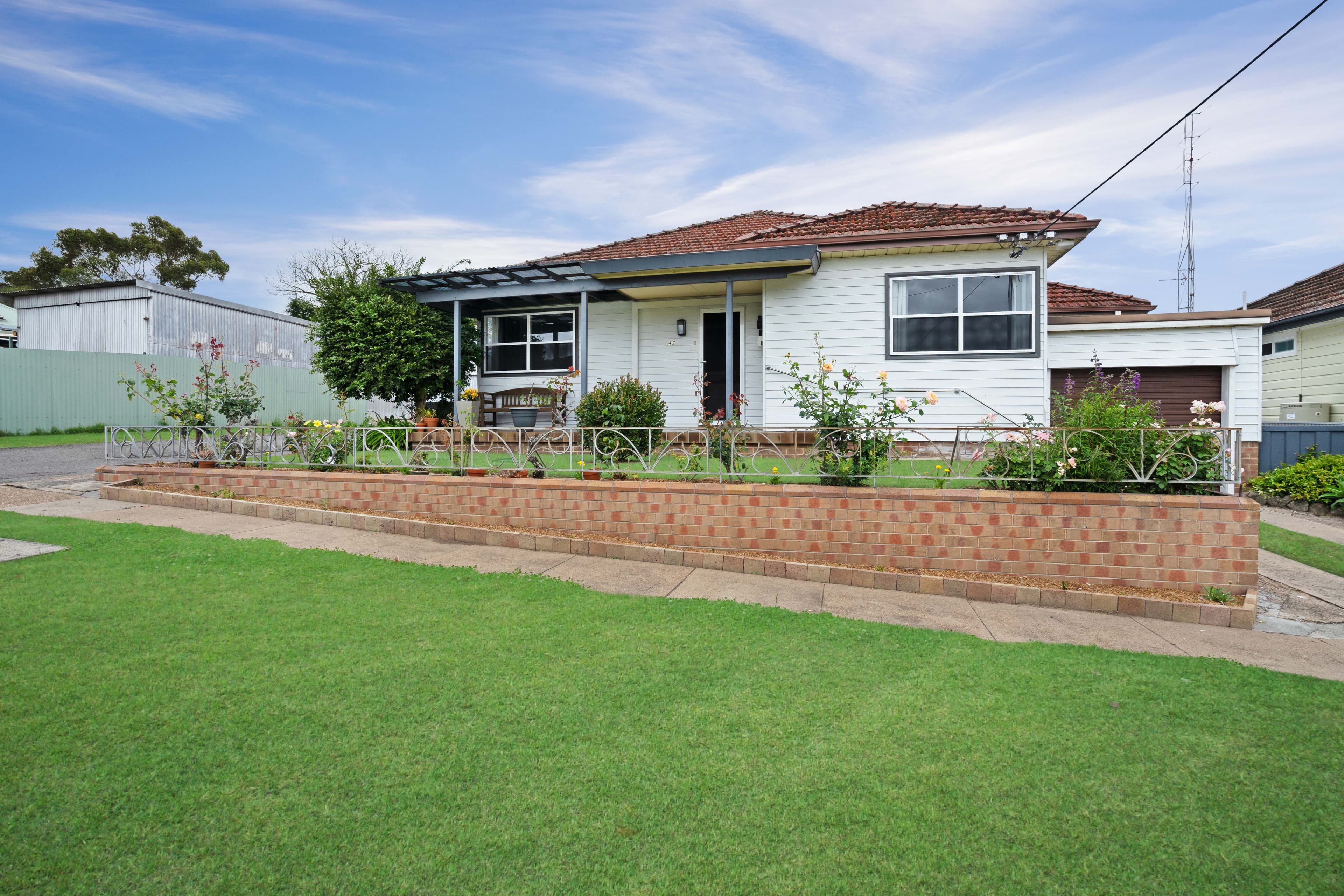 42 Elizabeth Street, Telarah - Image 1