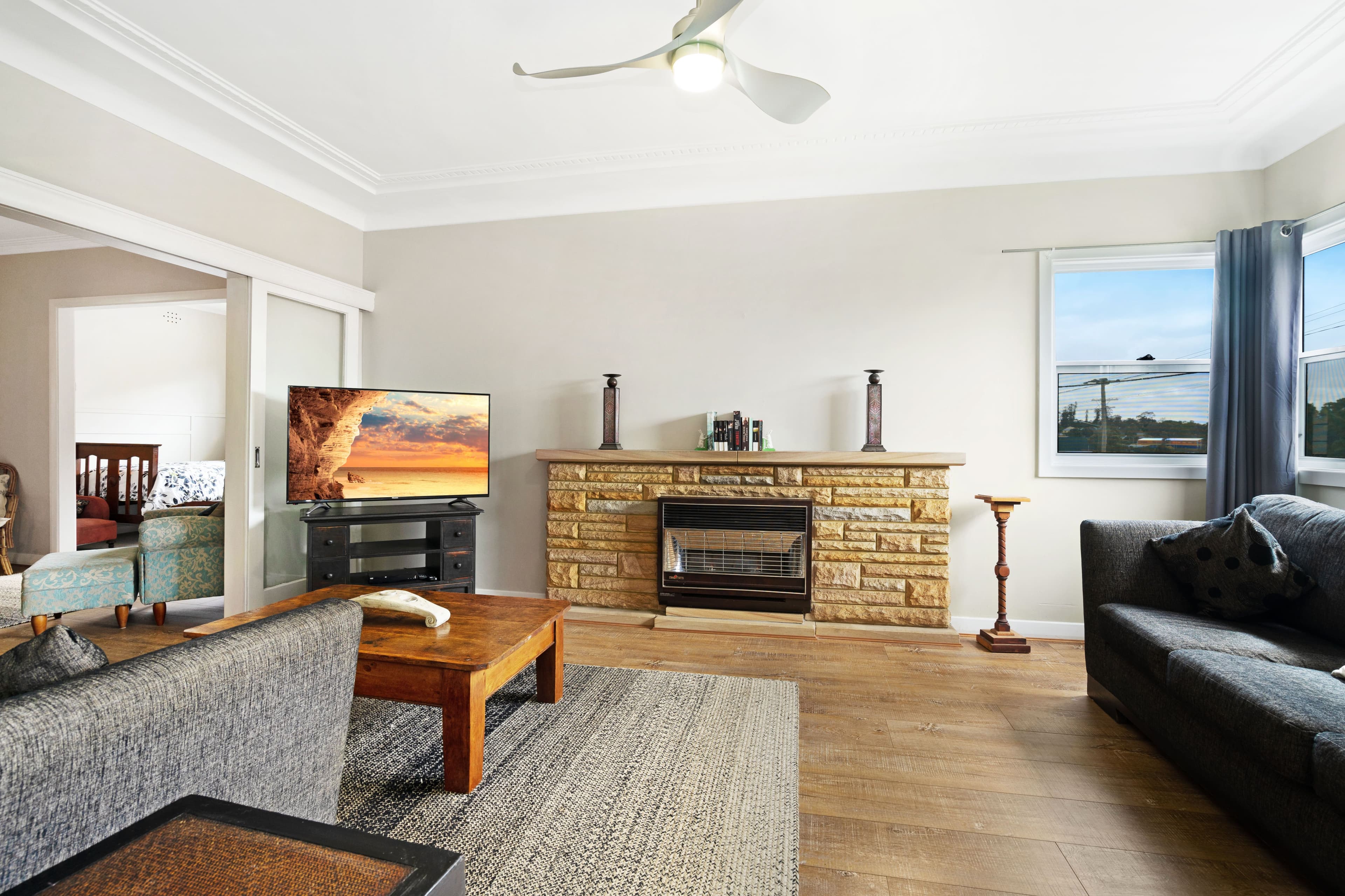 42 Elizabeth Street, Telarah - Thumbnail 2