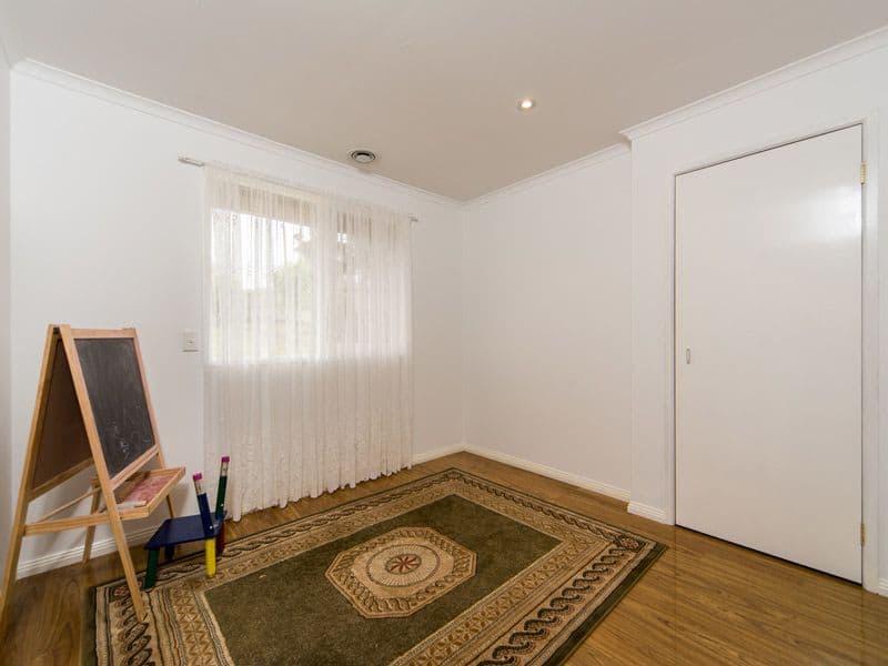 5 MEREDITH CRESENT, HAMPTON PARK VIC 3976, Hampton Park - Thumbnail 7