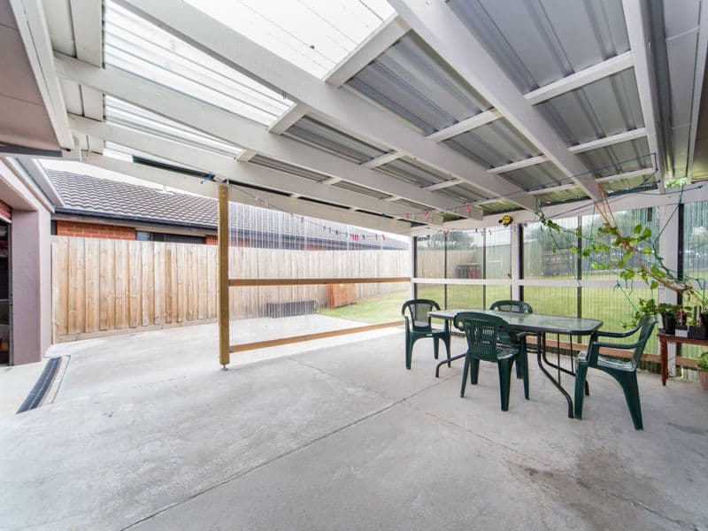 5 MEREDITH CRESENT, HAMPTON PARK VIC 3976, Hampton Park - Thumbnail 8