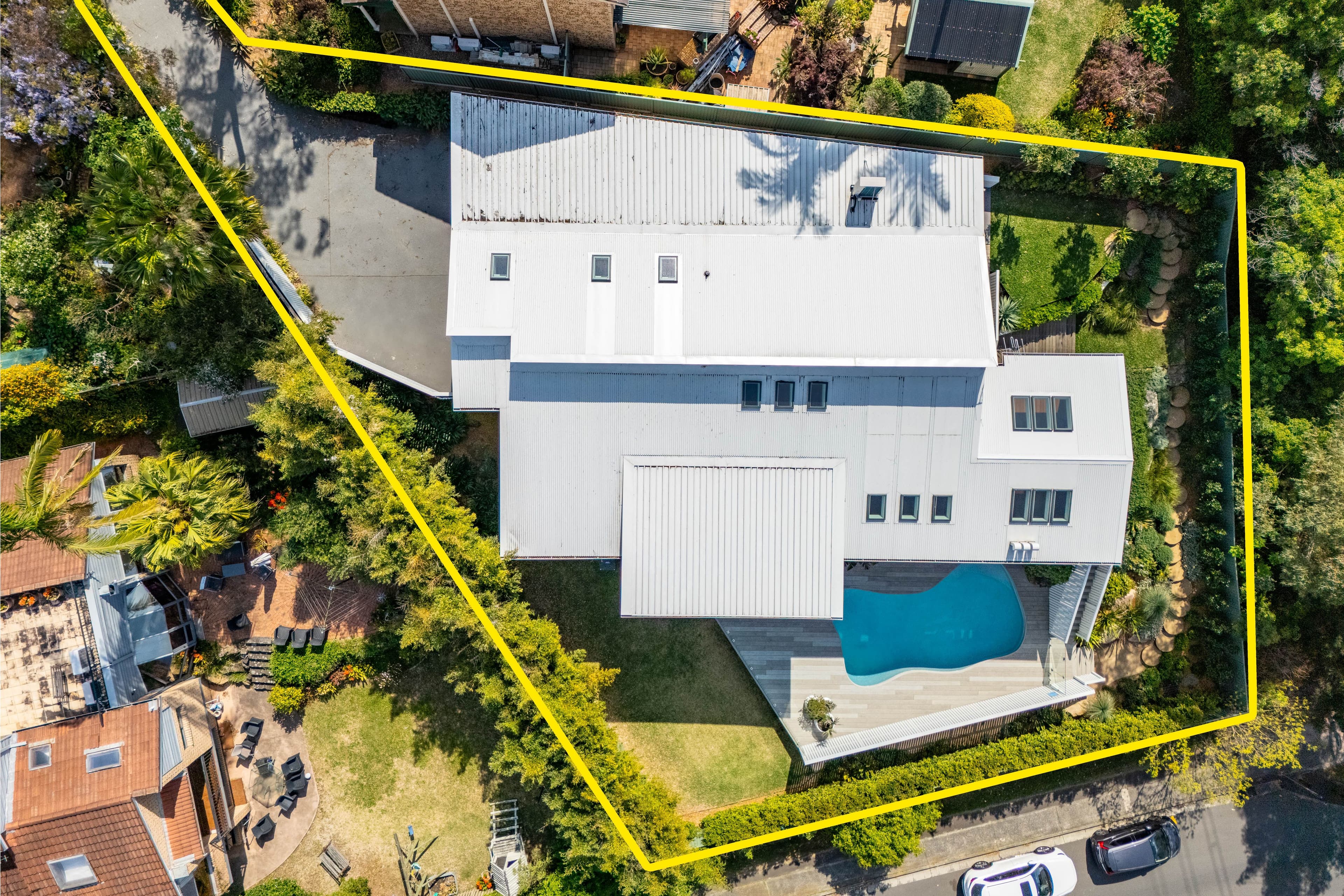 6 Dixon Close, Illawong NSW 2234, Illawong - Thumbnail 2