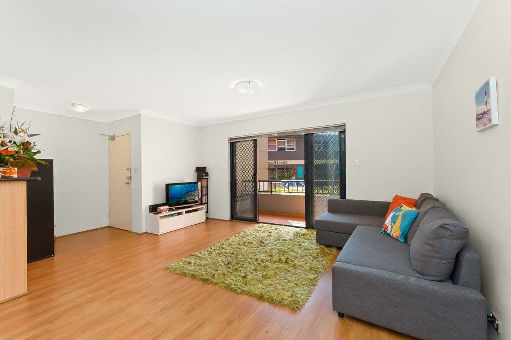 8 Applebee Street, St Peters NSW 2044, St Peters - Image 1