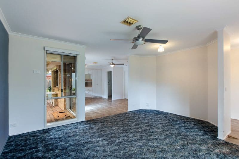 21 Sutherland Avenue, Melton South VIC 3338, Melton South - Thumbnail 6