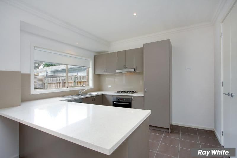 11 Wood Street, MORNINGTON VIC 3931, Mornington - Thumbnail 4