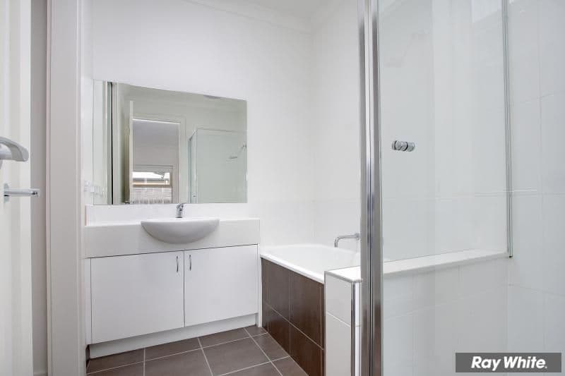 11 Wood Street, MORNINGTON VIC 3931, Mornington - Thumbnail 6