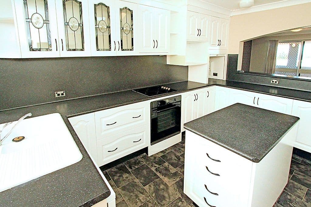 38 MacDonald Street, BARLOWS HILL QLD 4703, Barlows Hill - Thumbnail 4