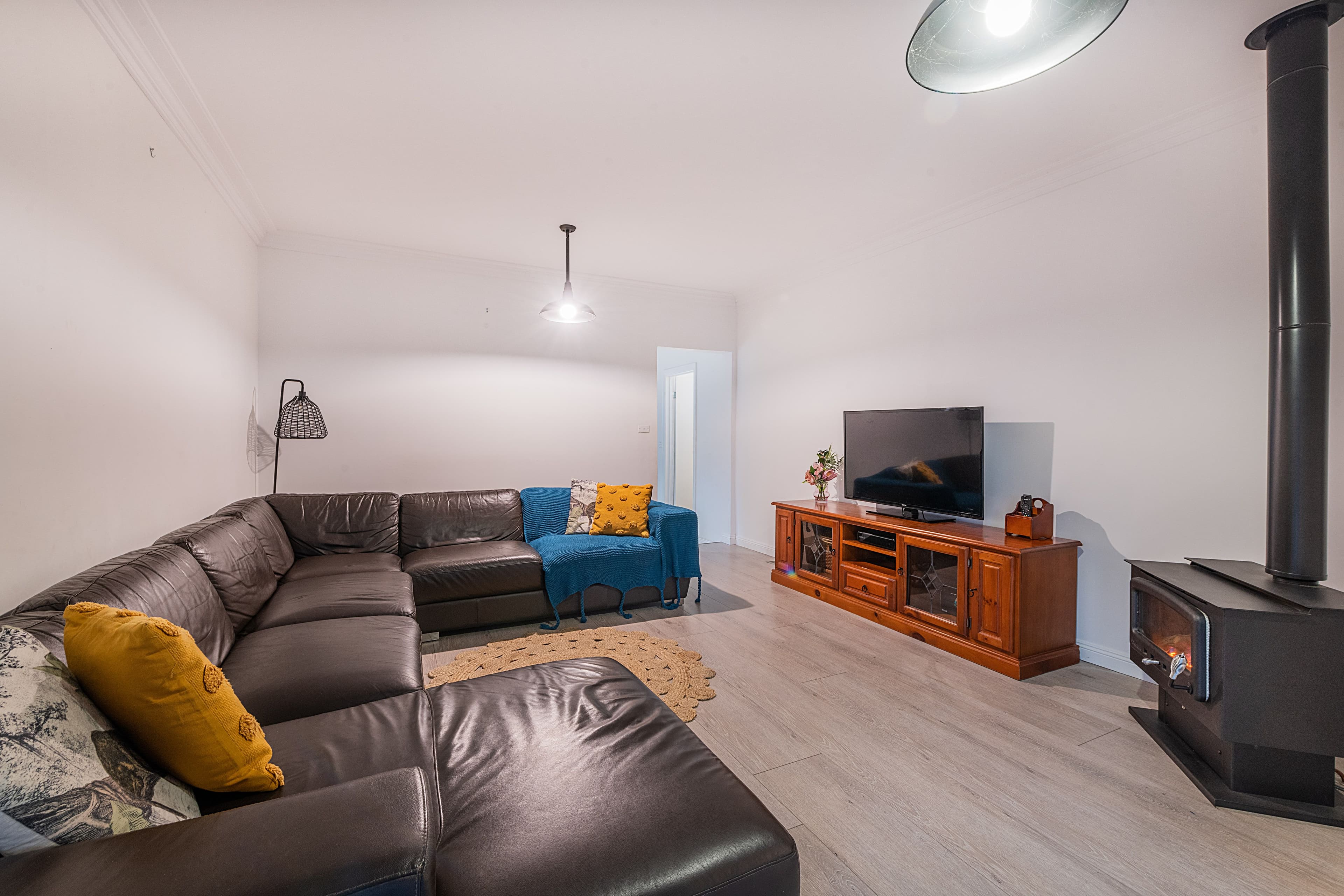 16 William Street, Cranbourne VIC 3977, Cranbourne - Image 1