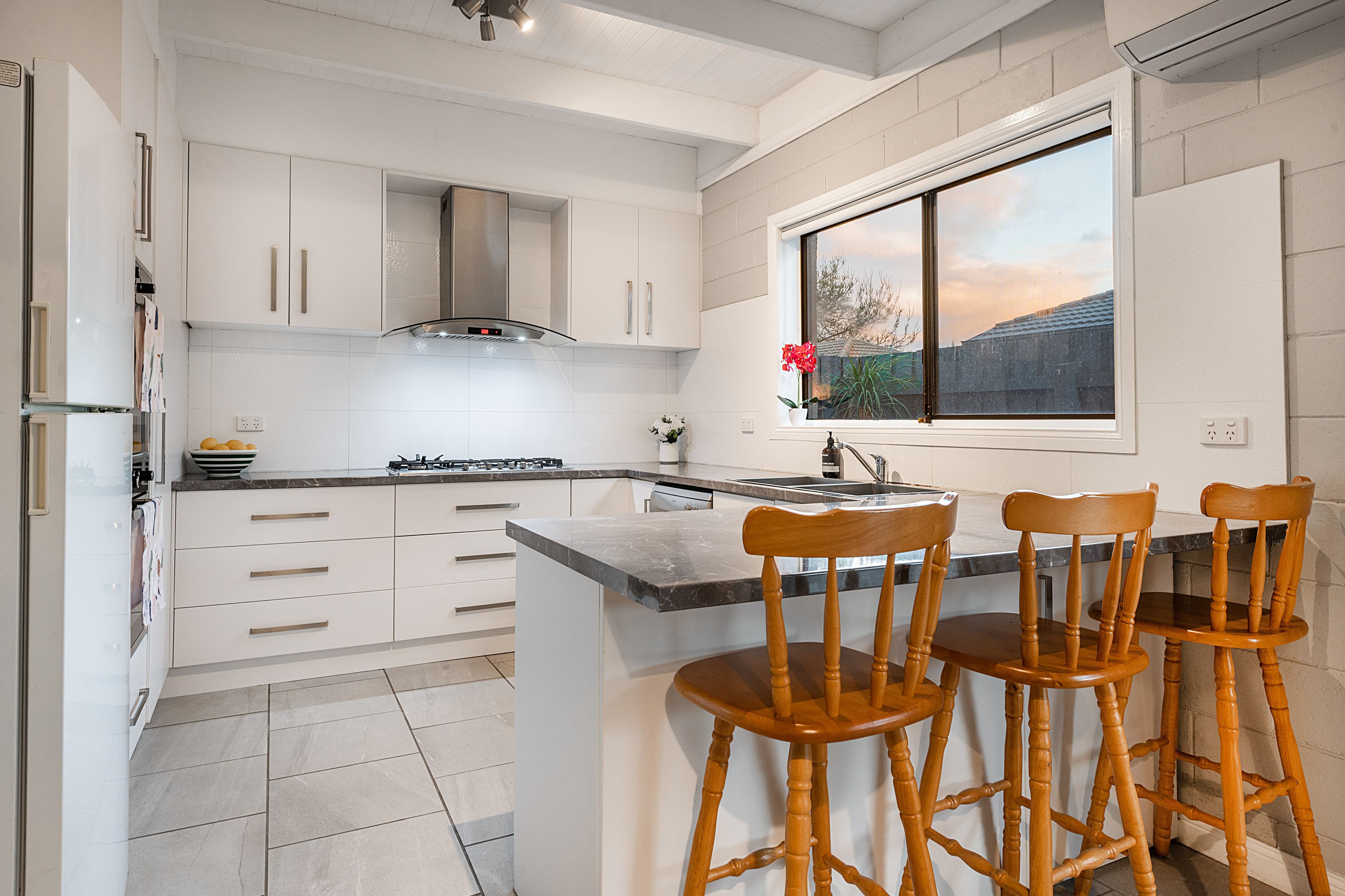 16 William Street, Cranbourne VIC 3977, Cranbourne - Thumbnail 4