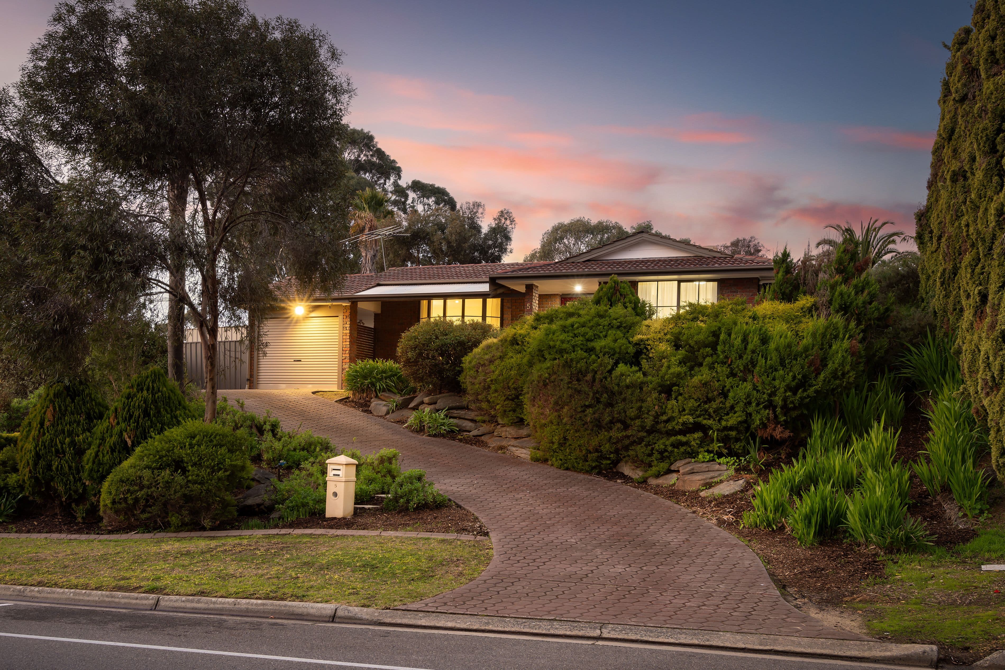 5 Southern Cross Drive, Happy Valley SA 5159, Happy Valley - Image 1