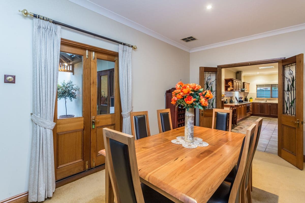12 Burgundy Way, Glengowrie SA 5044, Glengowrie - Thumbnail 3