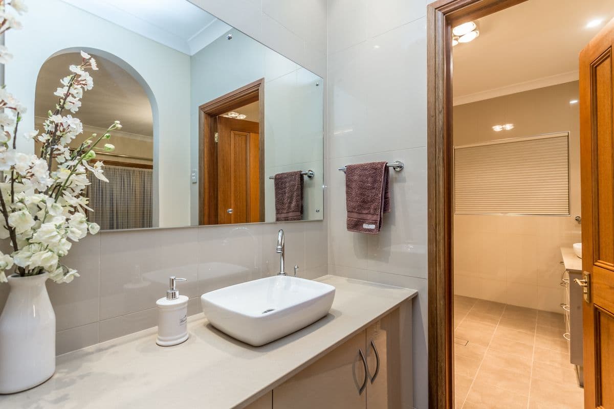 12 Burgundy Way, Glengowrie SA 5044, Glengowrie - Thumbnail 8