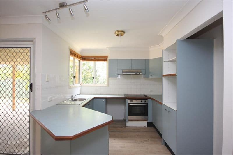 36 Tarwhine Avenue, CHAIN VALLEY BAY NSW 2259, Chain Valley Bay - Thumbnail 3