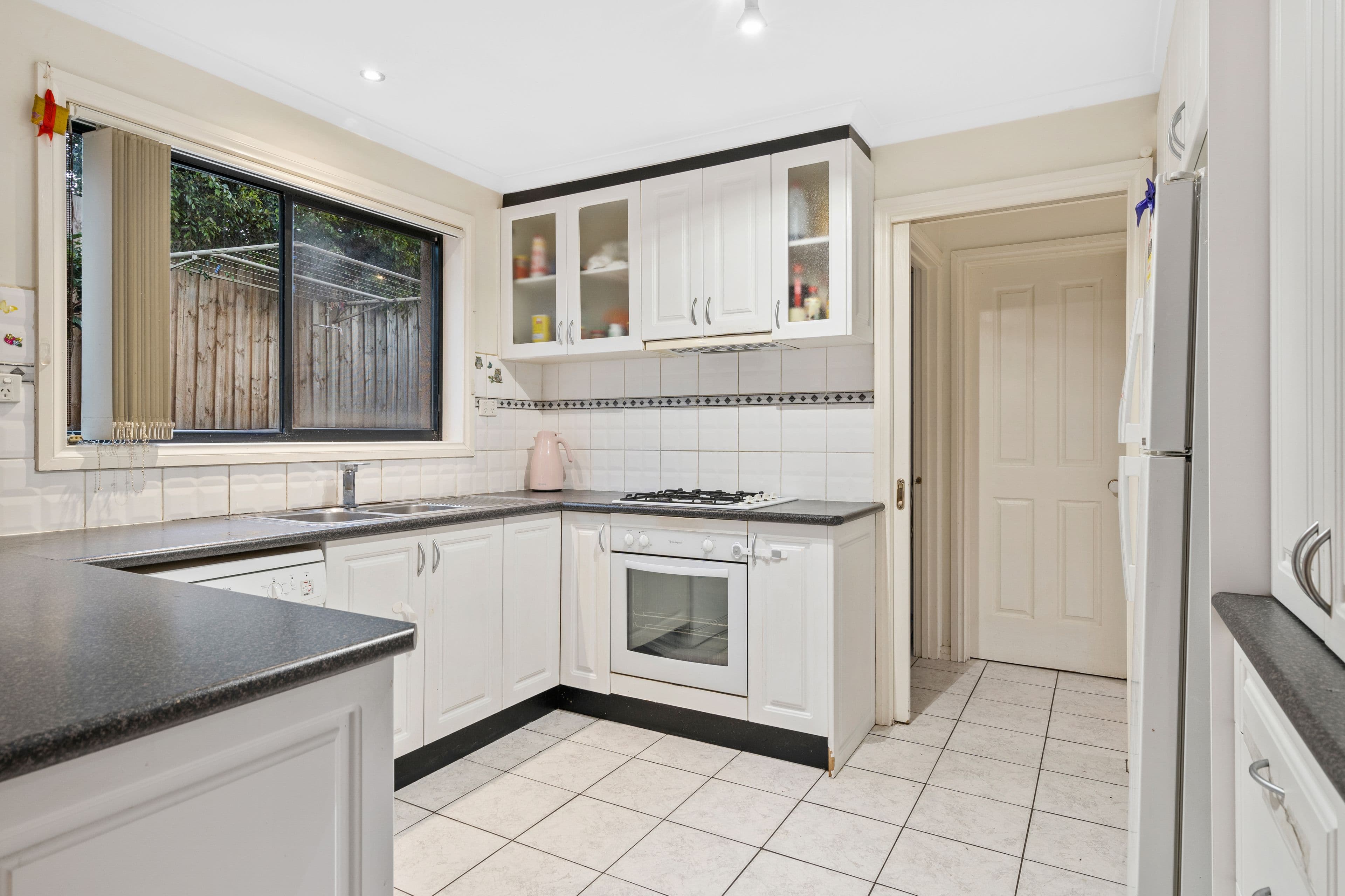 121A Romano Avenue, Mill Park VIC 3082, Mill Park - Thumbnail 3