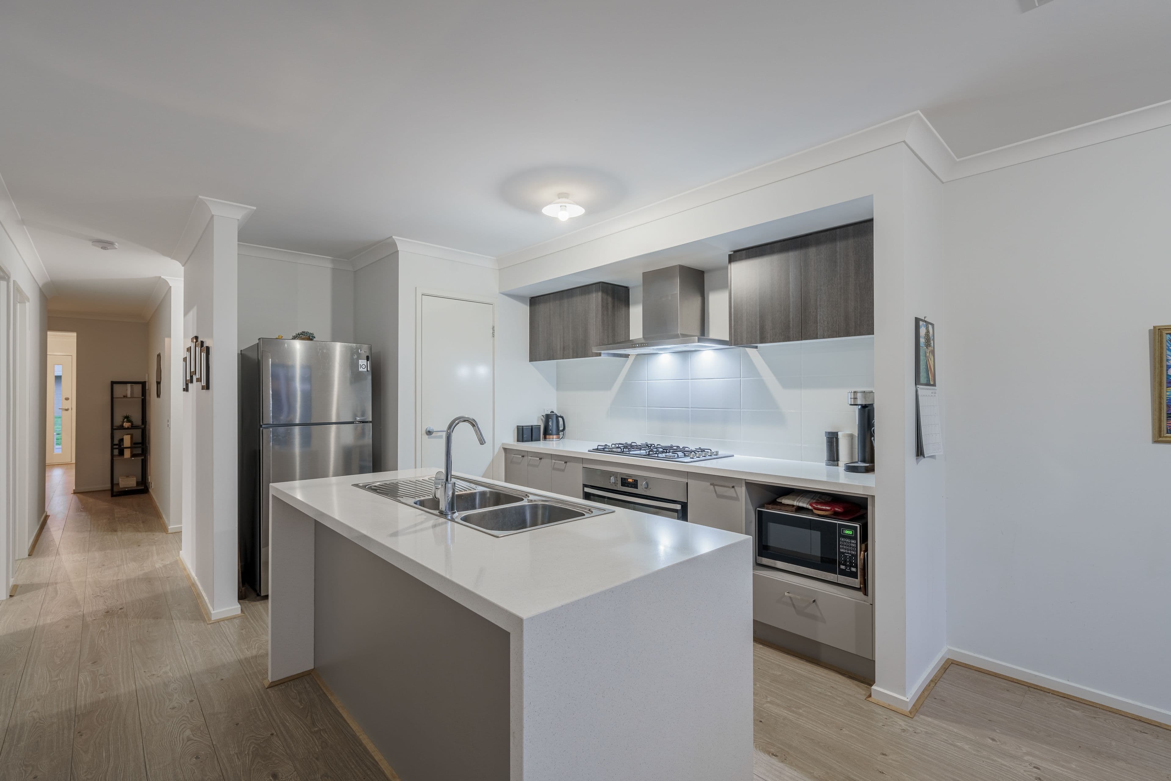 14 Aquatic Drive, Cranbourne West VIC 3977, Cranbourne West - Thumbnail 4