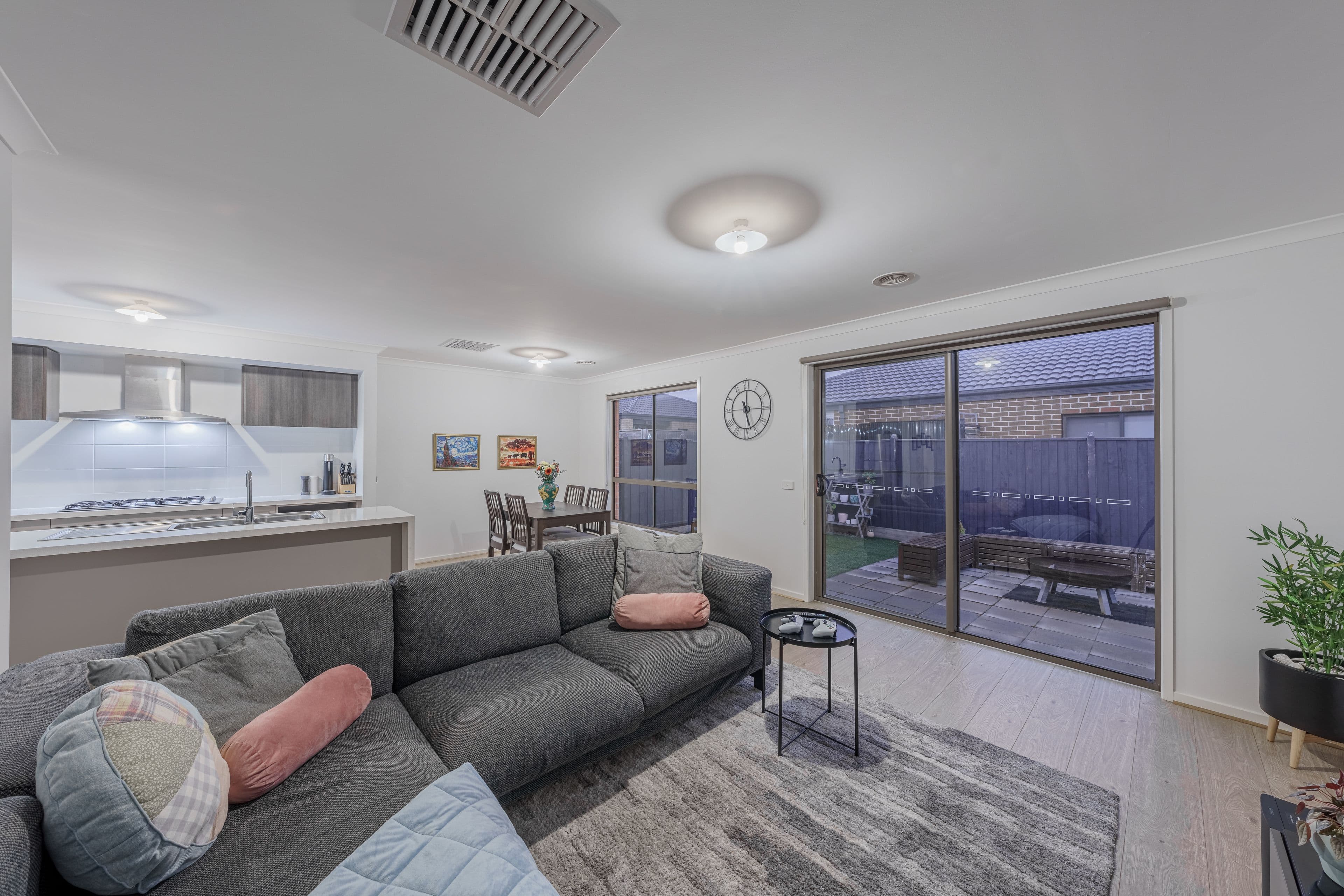 14 Aquatic Drive, Cranbourne West VIC 3977, Cranbourne West - Thumbnail 8