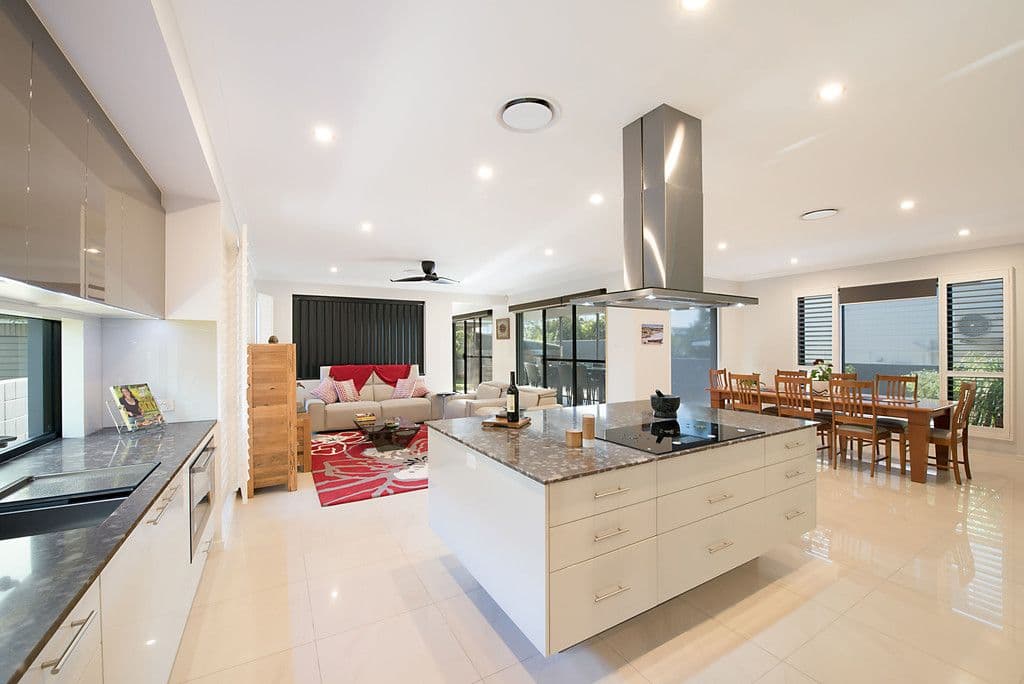 9 Eddowes Street, Kedron QLD 4031, Kedron - Thumbnail 2