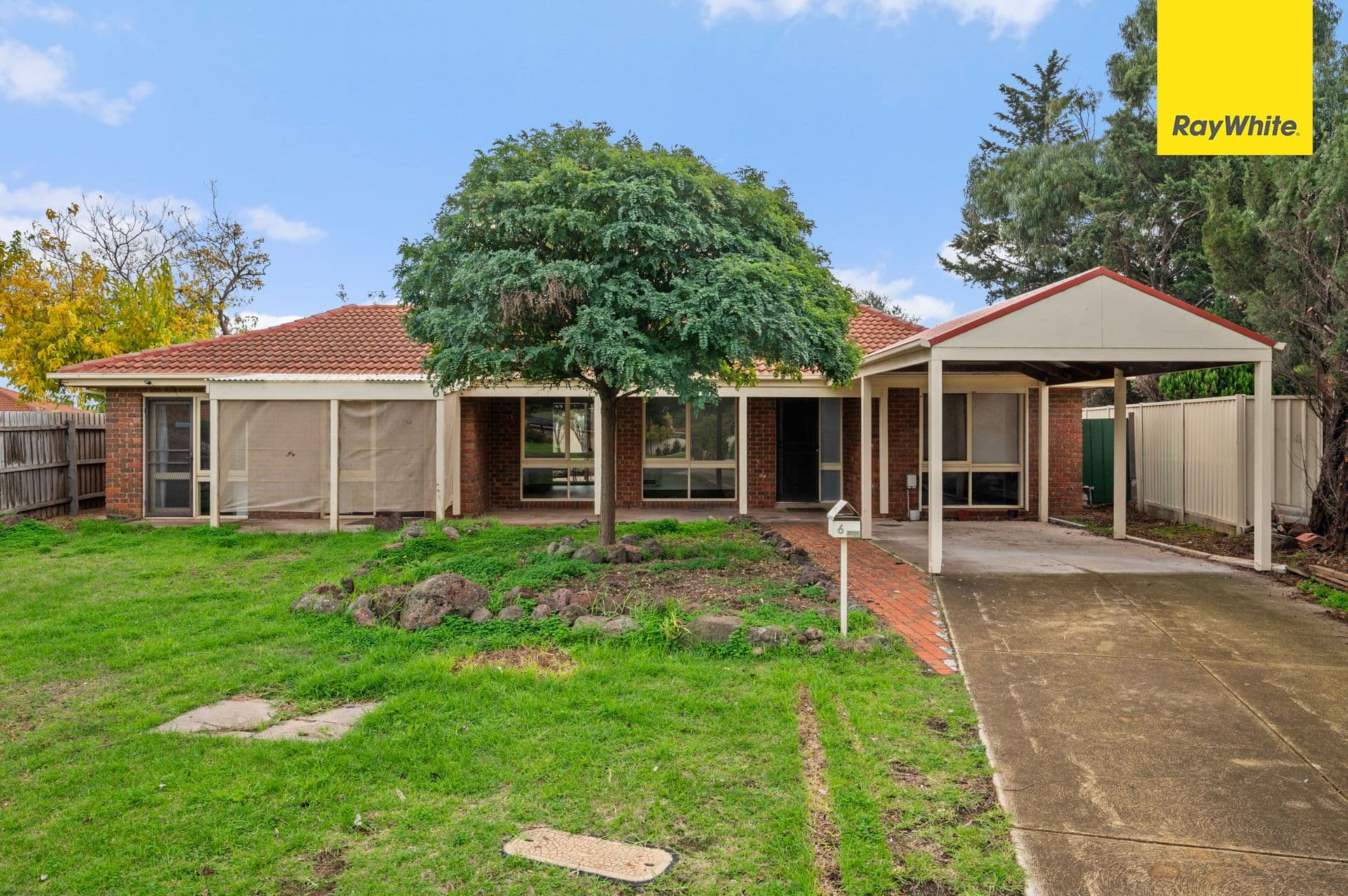 6 Asquith Place, Melton West VIC 3337, Melton West - Thumbnail 2