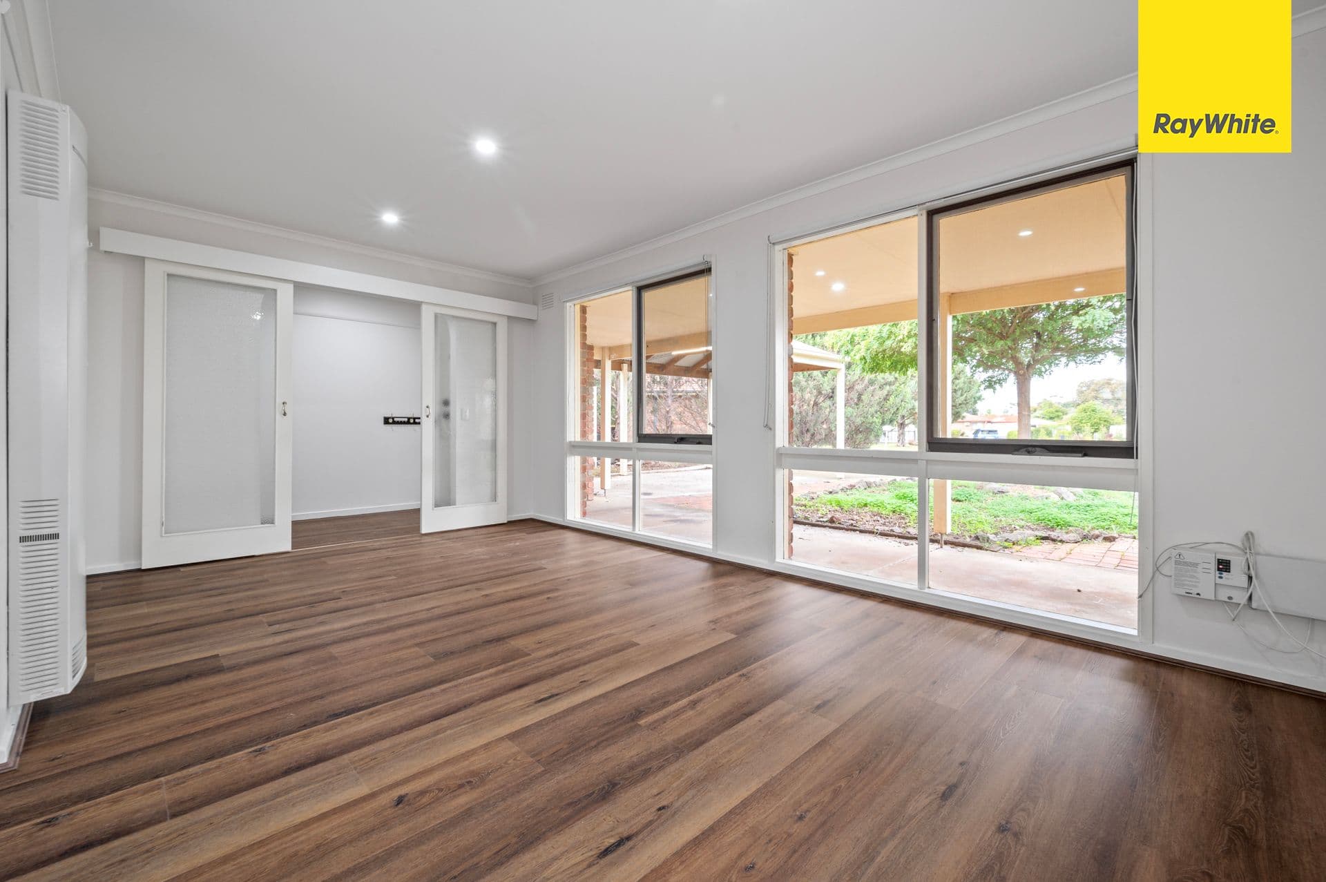 6 Asquith Place, Melton West VIC 3337, Melton West - Thumbnail 3