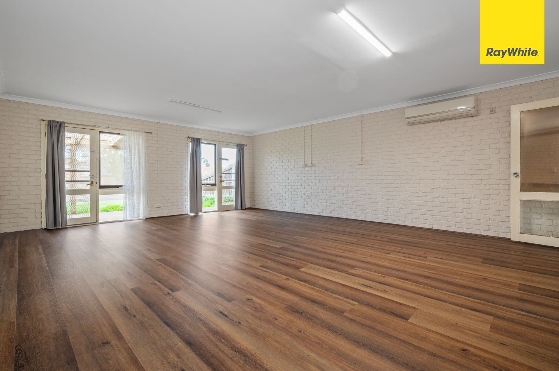 6 Asquith Place, Melton West VIC 3337, Melton West - Thumbnail 5