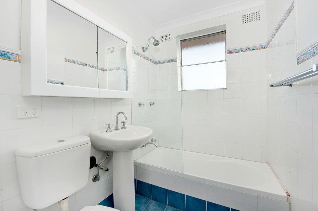 27 McArthur Road, Ivanhoe East, Ivanhoe East - Thumbnail 4