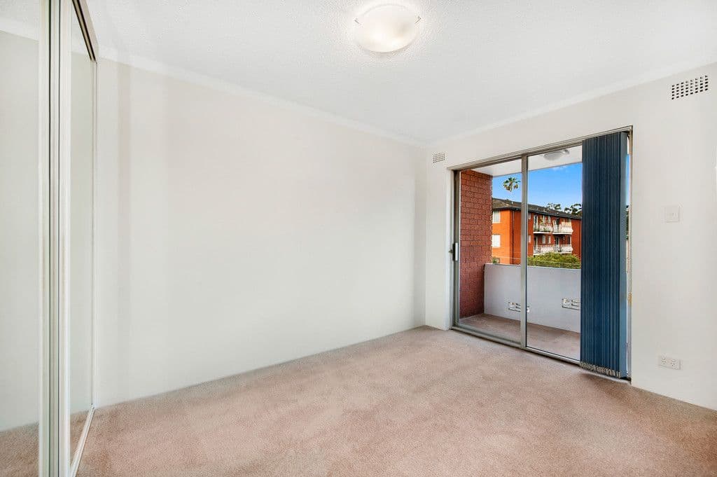 27 McArthur Road, Ivanhoe East, Ivanhoe East - Thumbnail 6