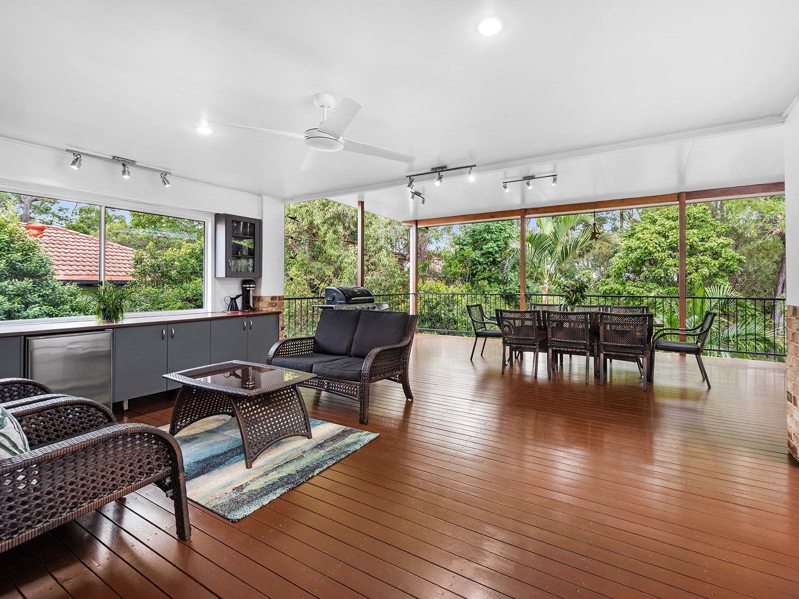 27 Ironbark Place, Bridgeman Downs QLD 4035, Bridgeman Downs - Thumbnail 2