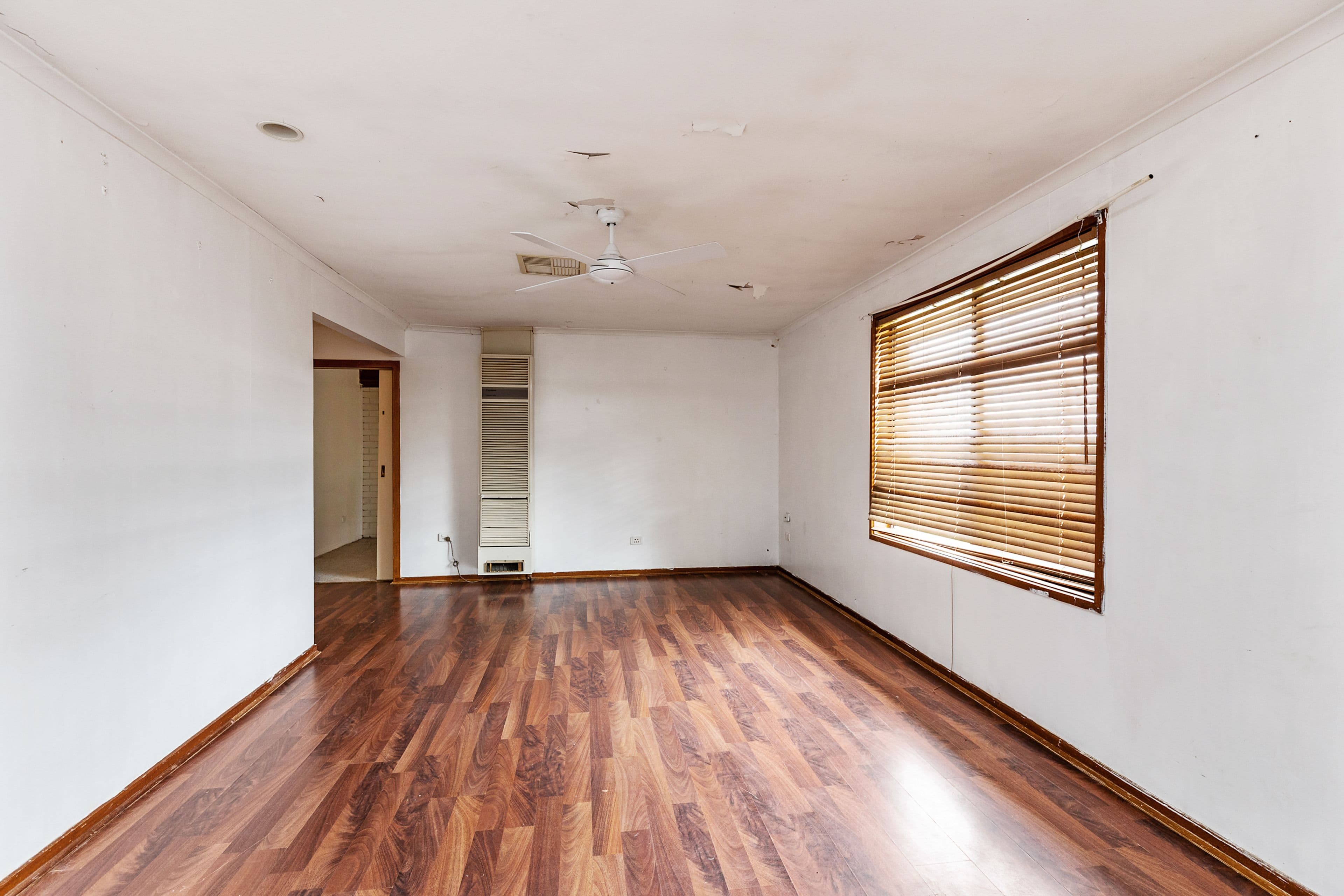 60 Elizabeth Avenue, FOREST HILL NSW 2651, Forest Hill - Thumbnail 7